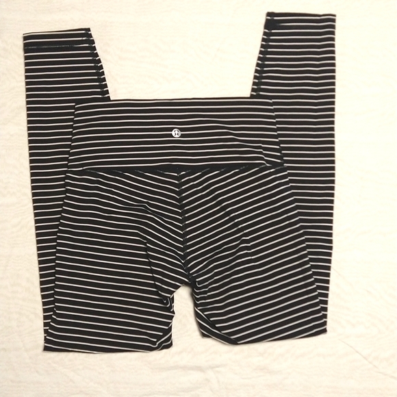 lululemon athletica Pants - 🍋 Lululemon leggings, size 6